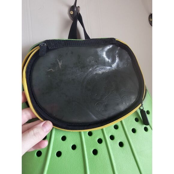 Round Crocs Backpack Bag Zip Green Croslite Holes Jibbitz Holes Embossed RARE - Picture 2 of 5